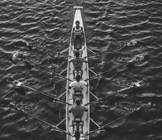 Are You Leading Or Are You Managing? Leadership