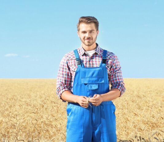Cracking The Myth Of Sales Hunters & Farmers Farmer