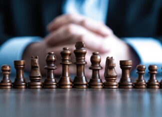 An Expert Guide To Sales Leadership (Part 1) – The Do’s & Dont’s. Leadership-Chess- 1300 wide