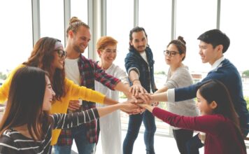 Everyone In Your Organisation Is In Sales Hands