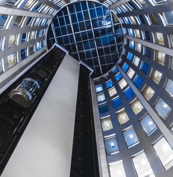 An Expert Guide To Elevator Pitch Mastery – Part 1 Elevator